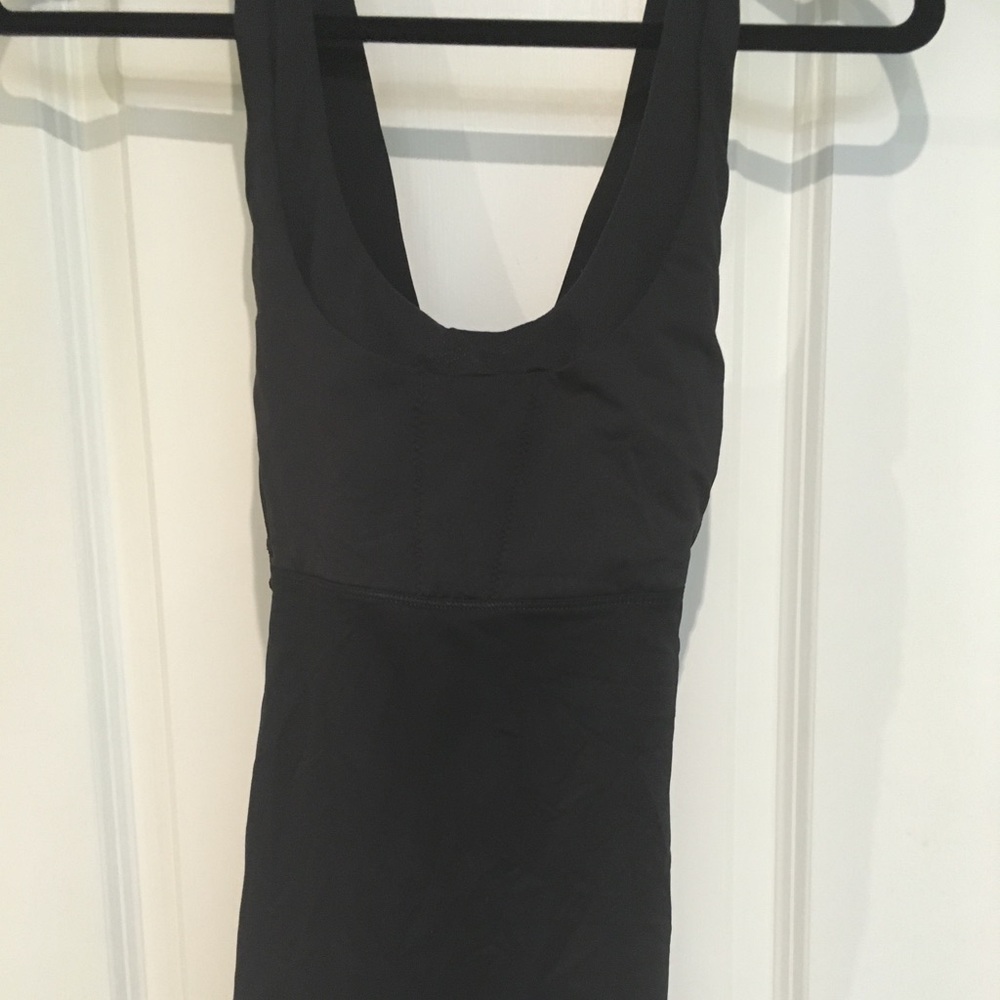 Lululemon work out top